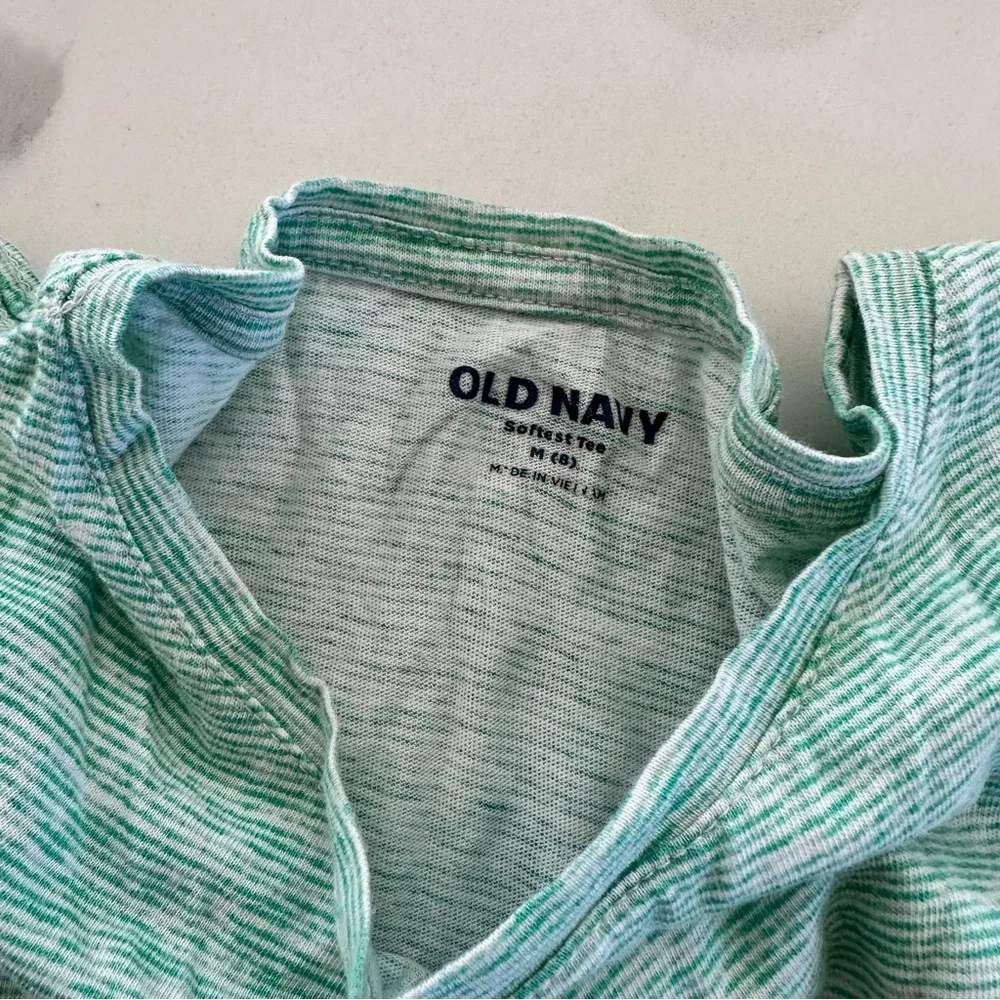 Old Navy short green